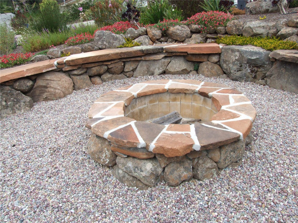 Firepit in the Gravel Circle