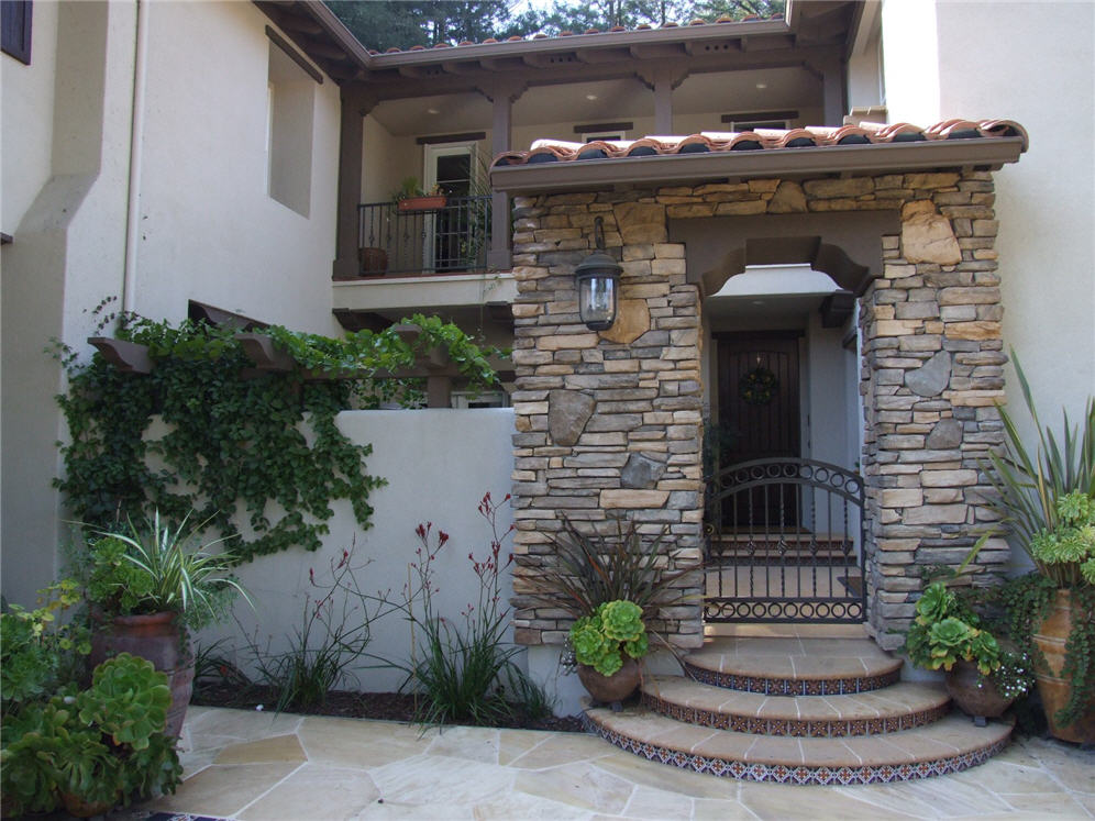 Lovely Entry