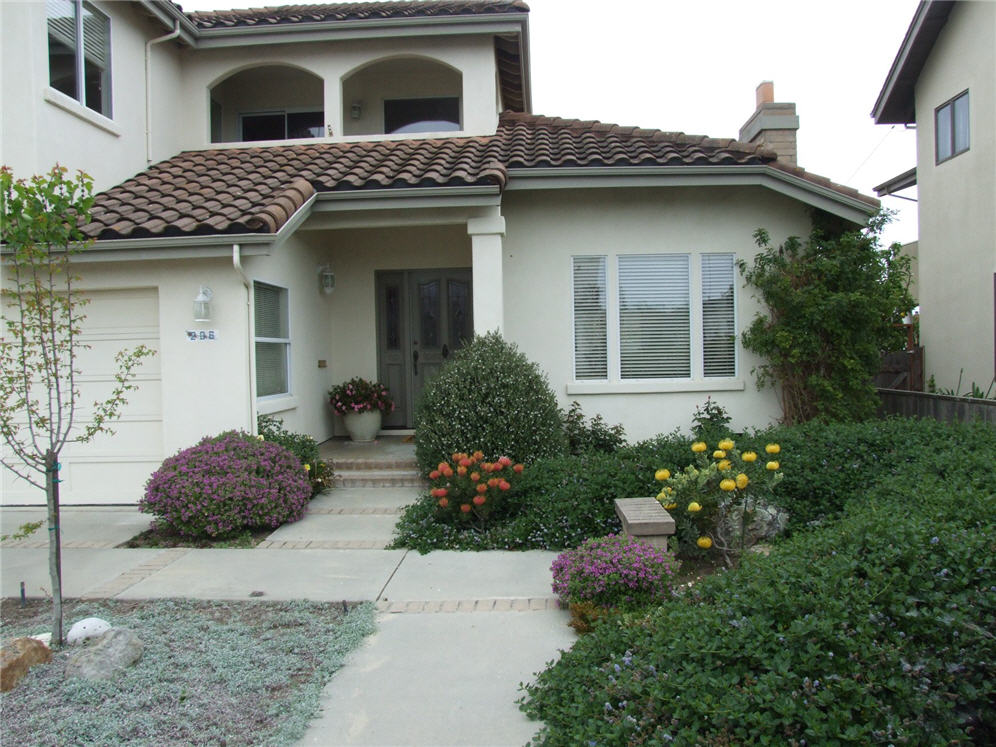 Lawnless and Lovin' It