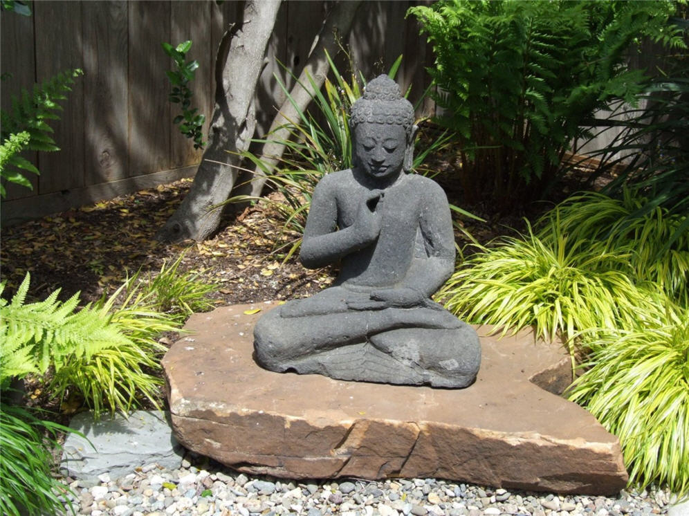 Peaceful Buddha